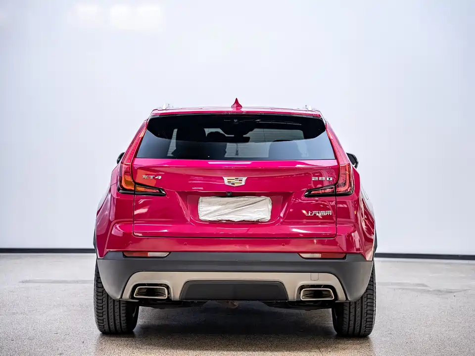 Cadillac XT4