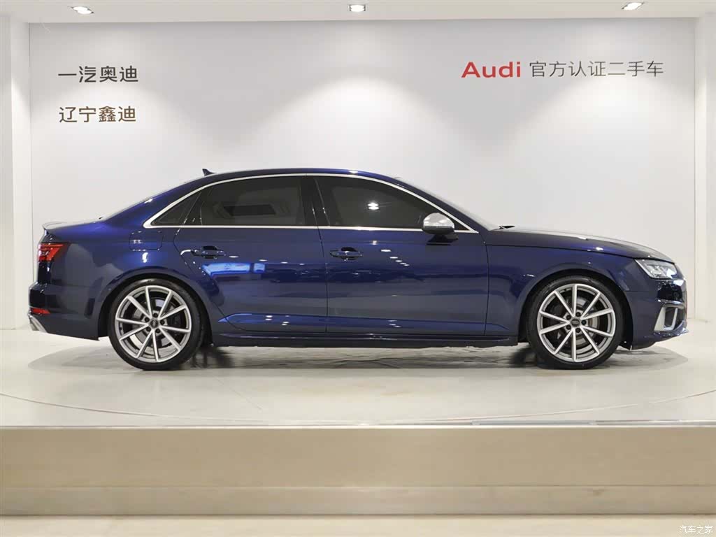 Audi S4, 2019 3