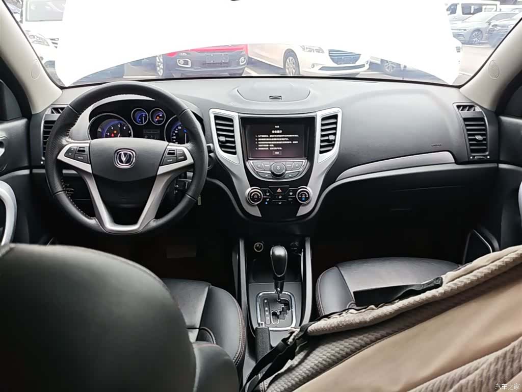 Changan CS35, 2016 10