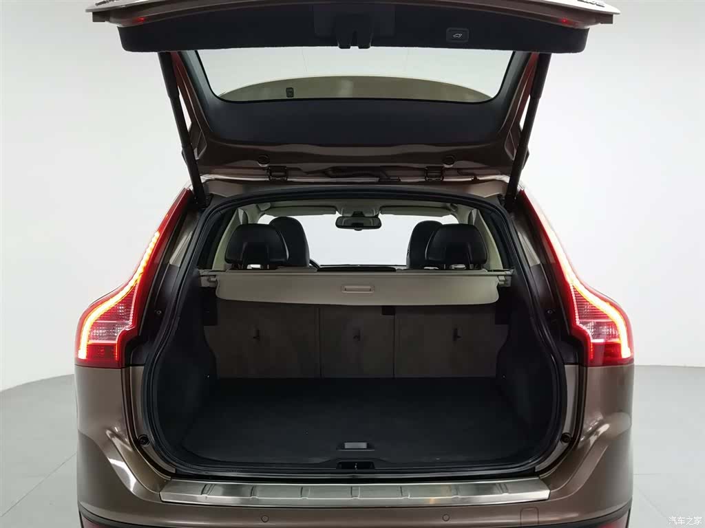 Volvo XC60, 2013 16