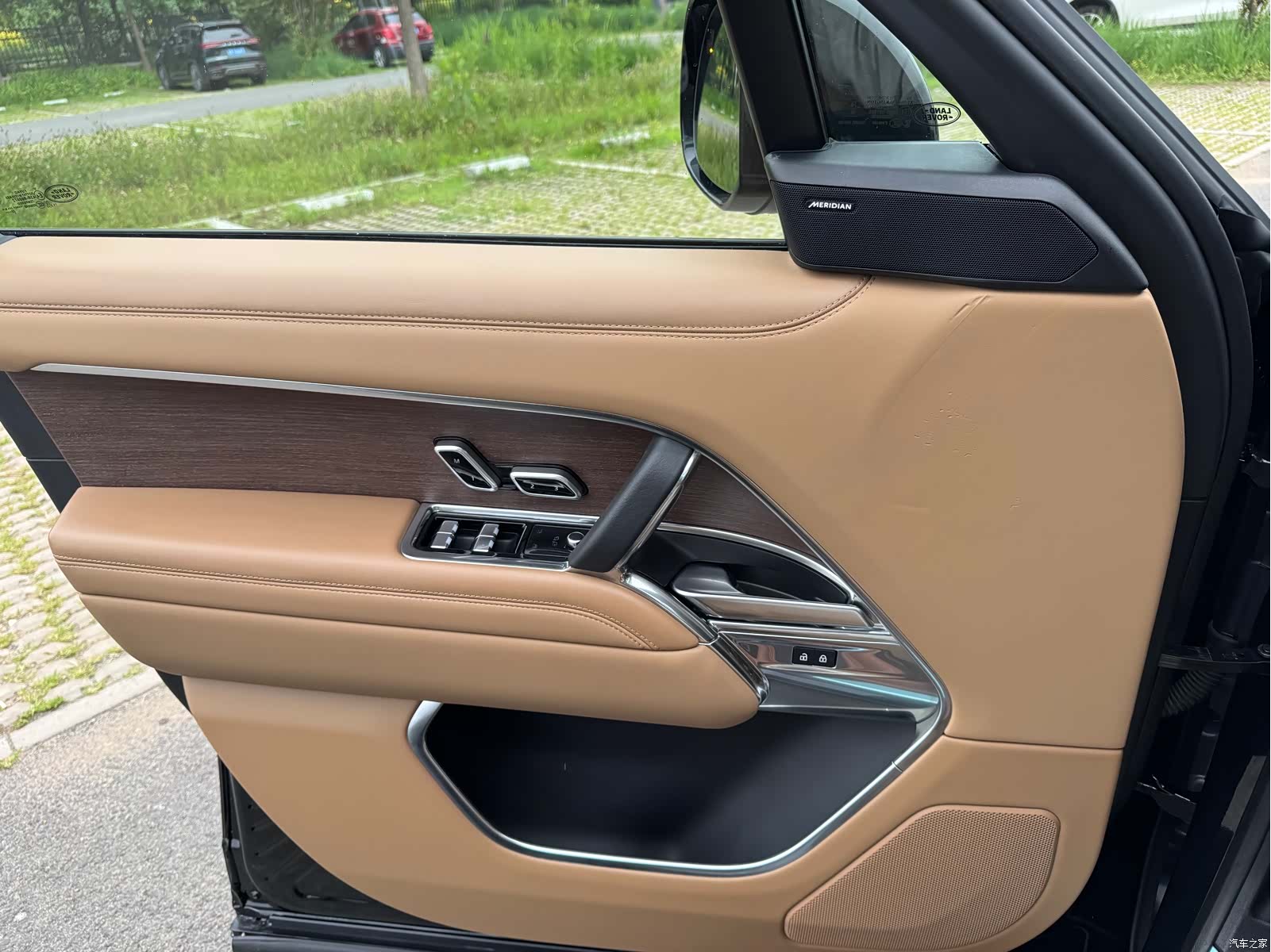 Land Rover Range Rover, 2023 12