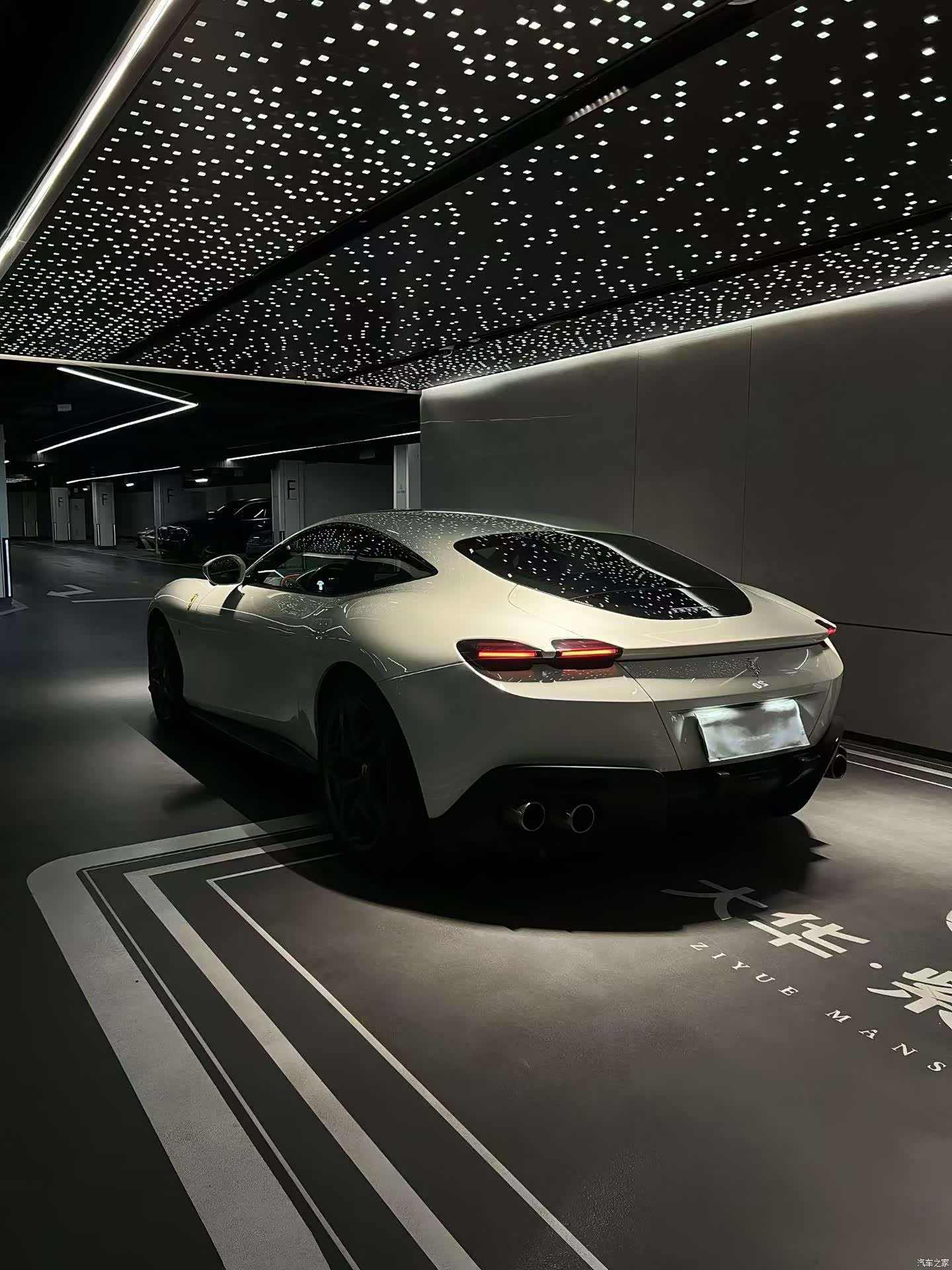 Ferrari Roma, 2022 2