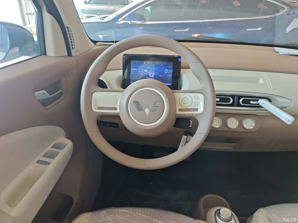 Wuling MINIEV, 2026 11
