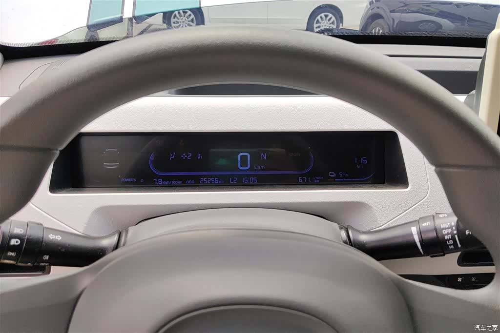 Geely Panda, 2025 14