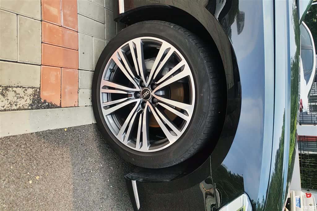 Audi A8L, 2024 6