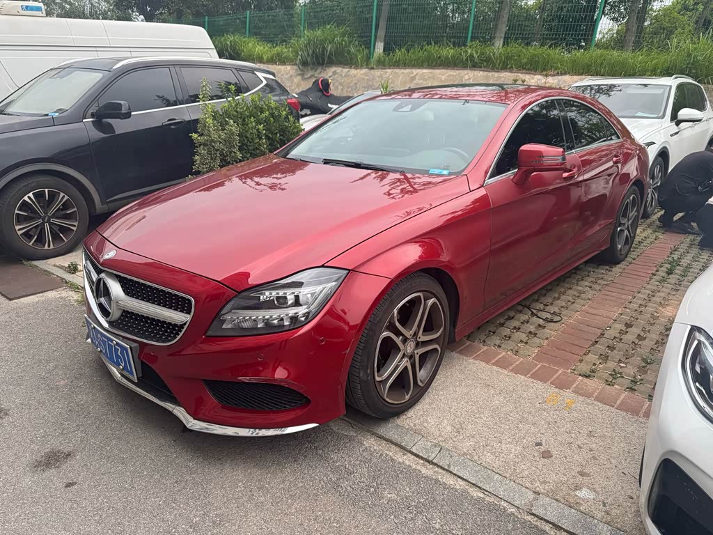 Mercedes-Benz CLS