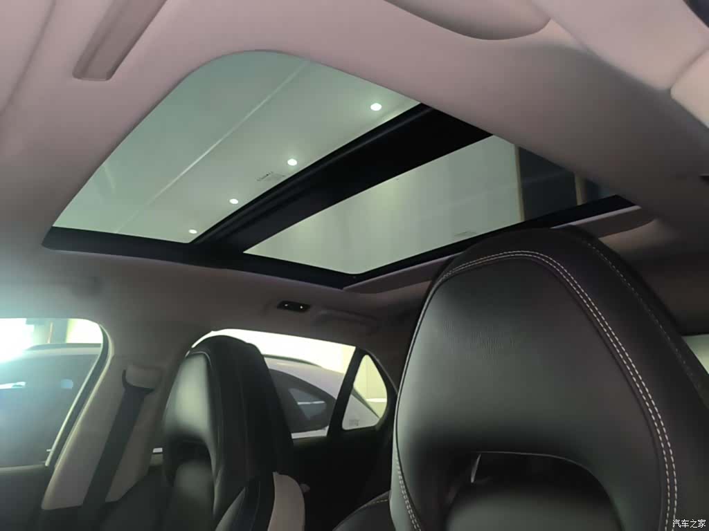 Lynk & Co 01, 2020 18