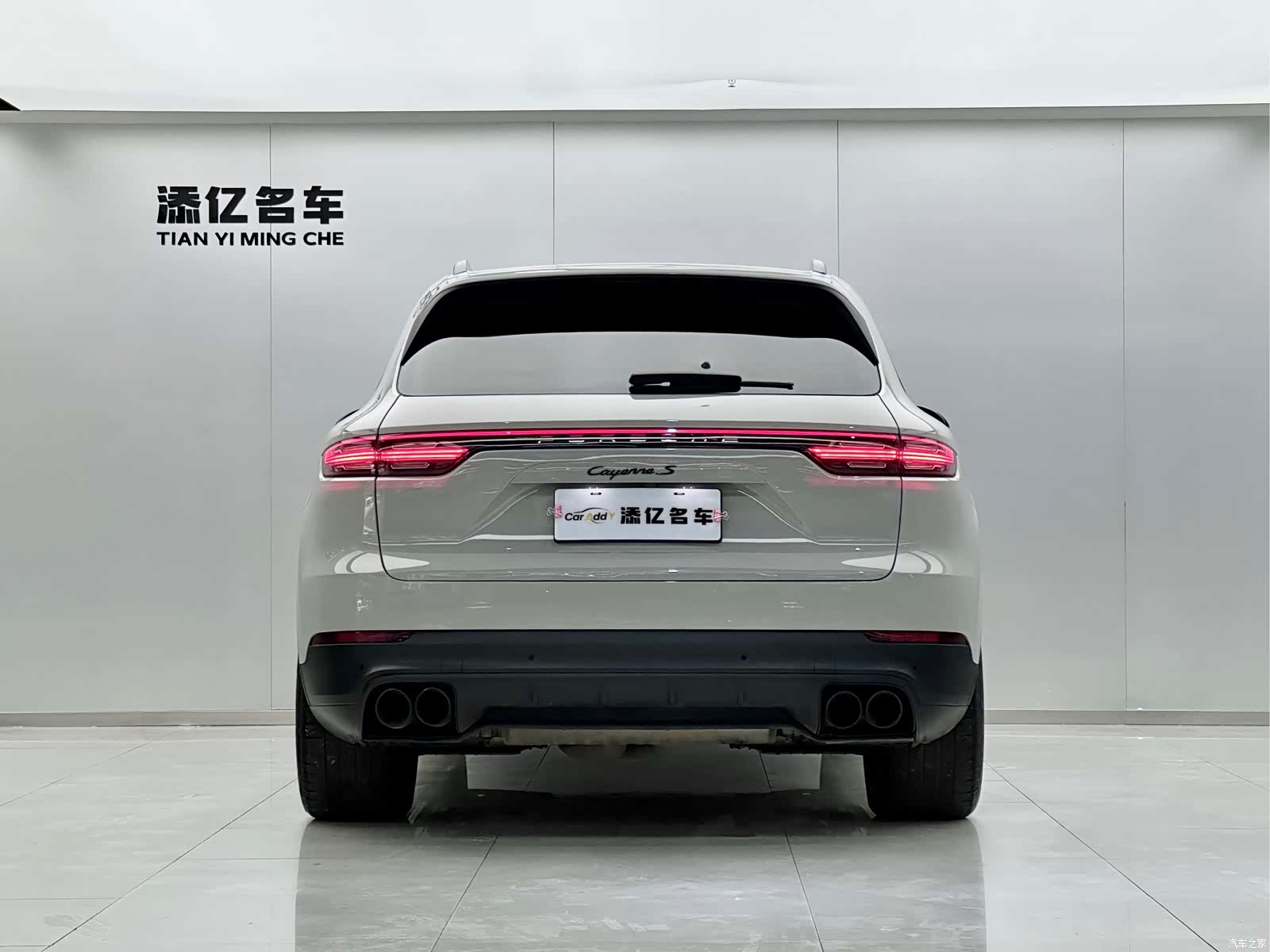 Porsche Cayenne, 2019 все фото