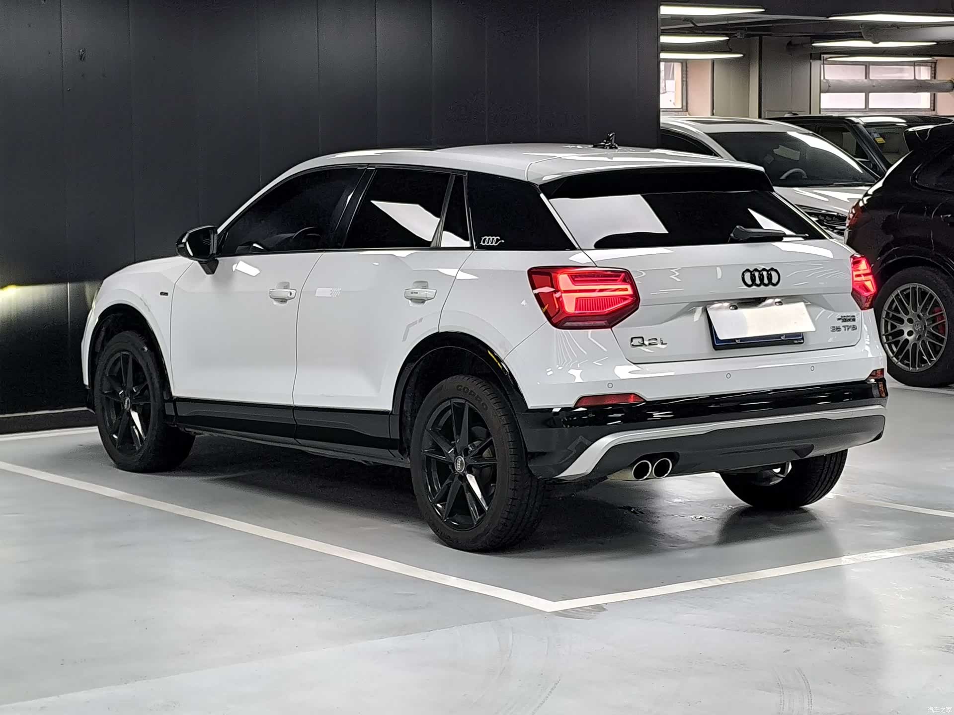 Audi Q2L, 2019 15