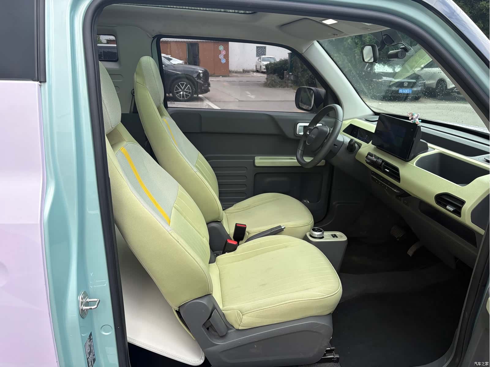 Geely Panda, 2023 10
