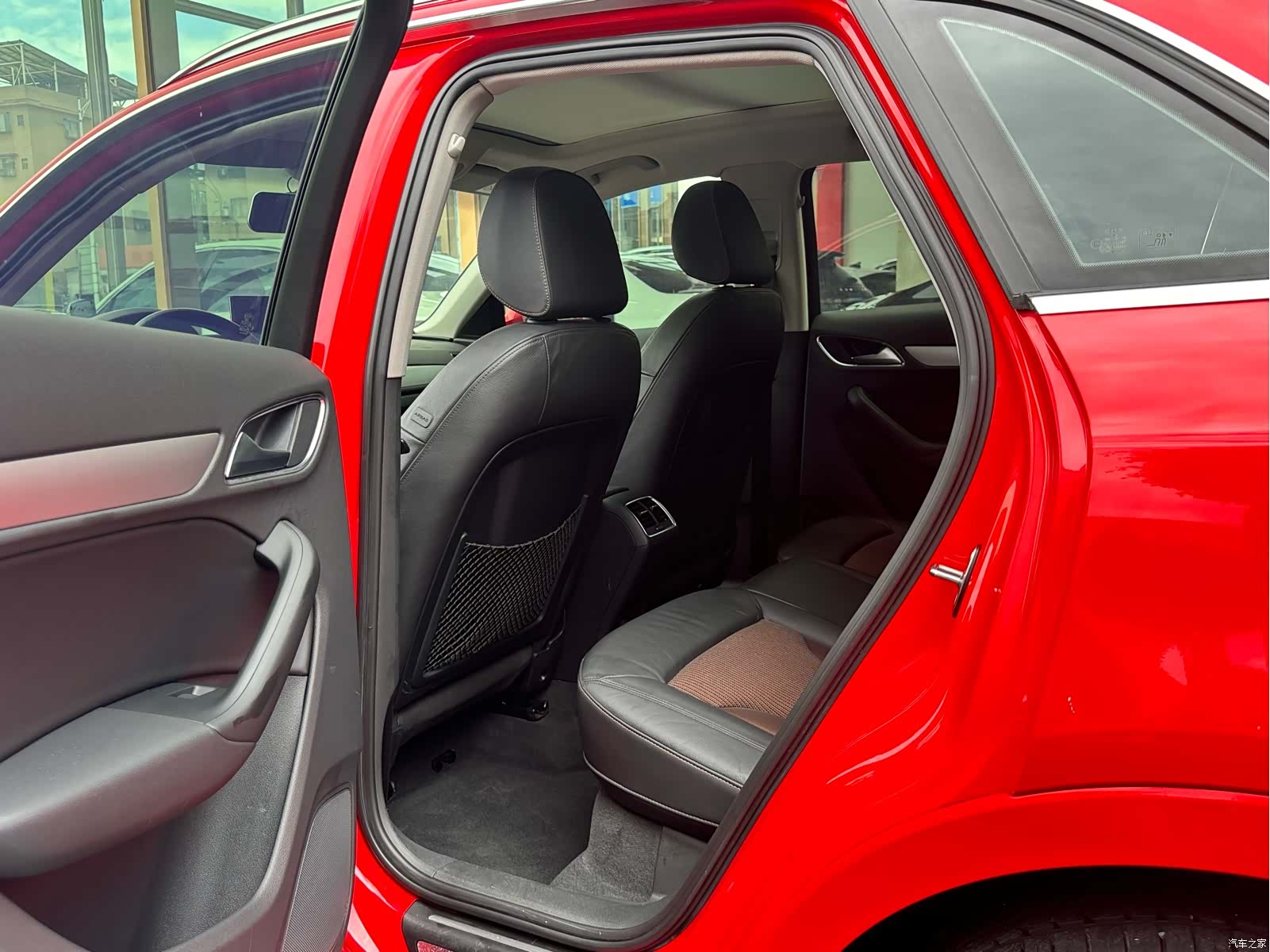 Audi Q3, 2016 10