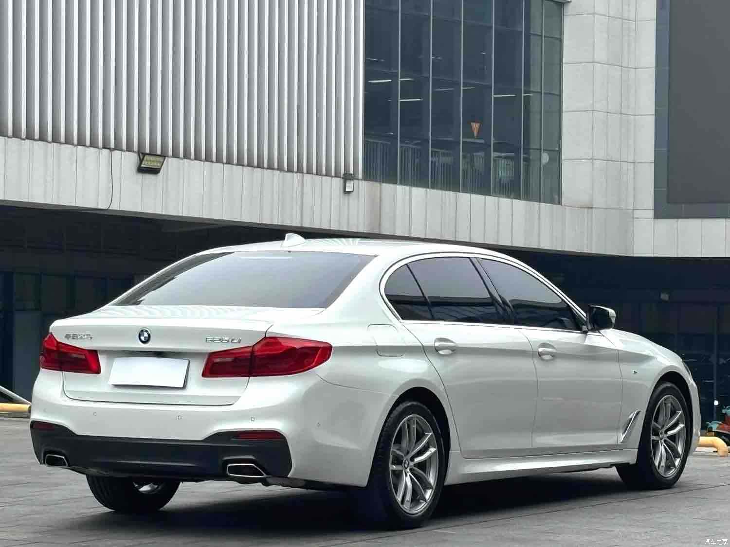 BMW 5 Series, 2019 4