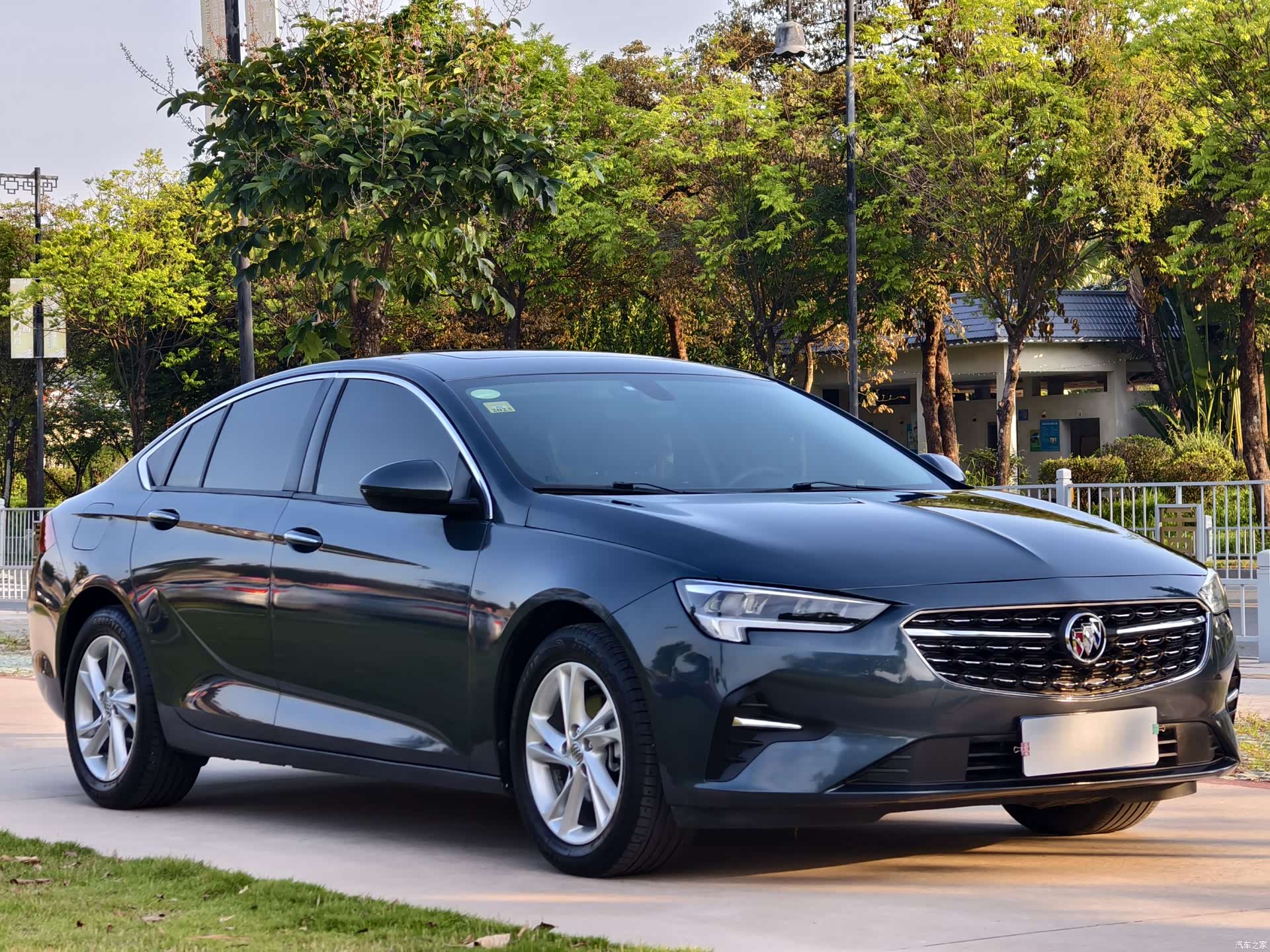 Buick Regal, 2021 3