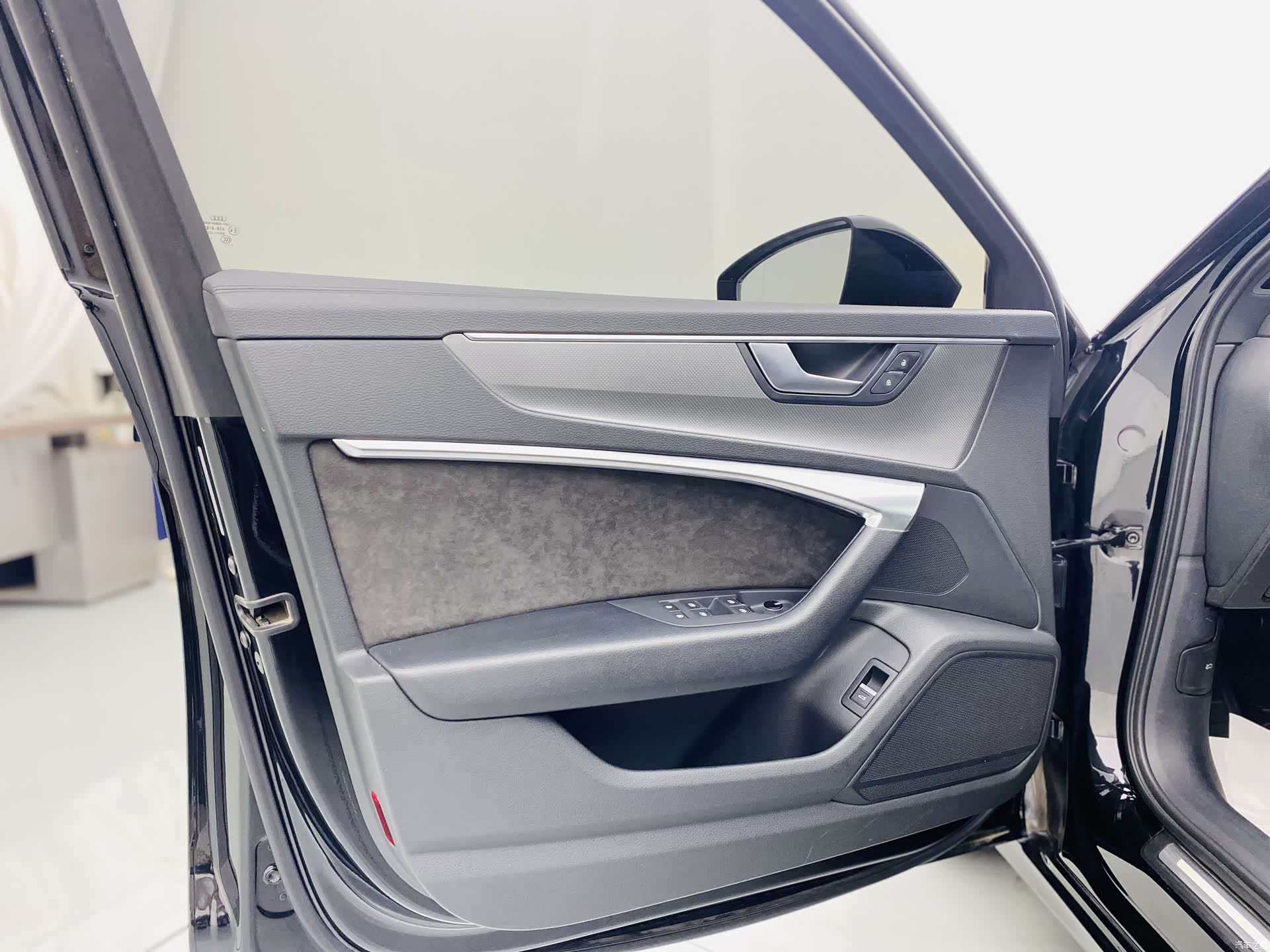 Audi A6L, 2019 17