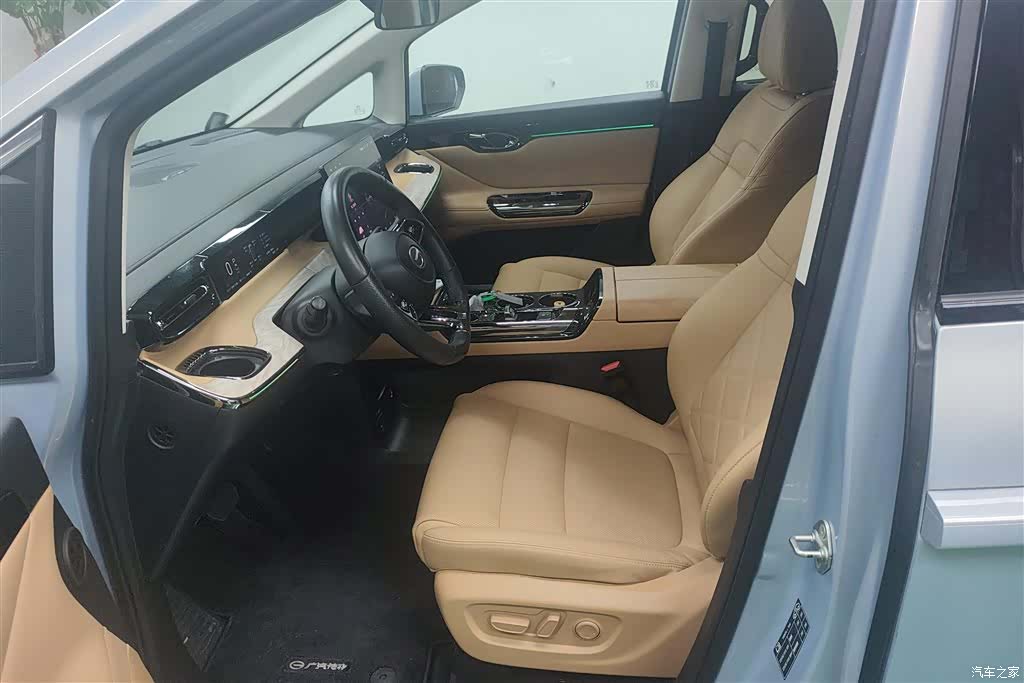 Trumpchi E8, 2024 9