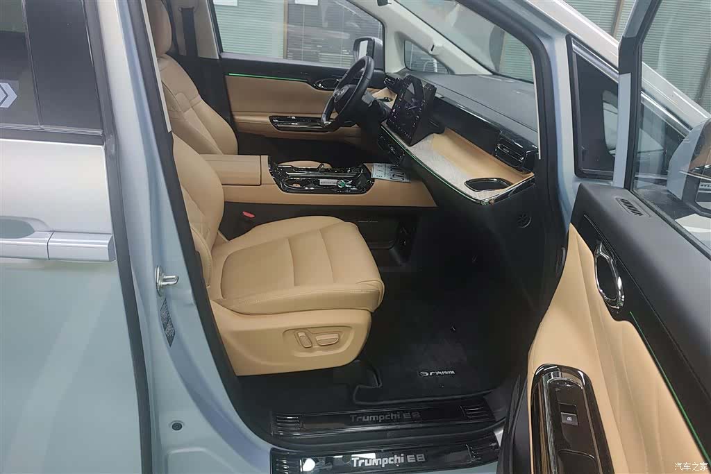 Trumpchi E8, 2024 8