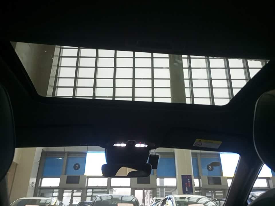 Trumpchi Shadow Leopard