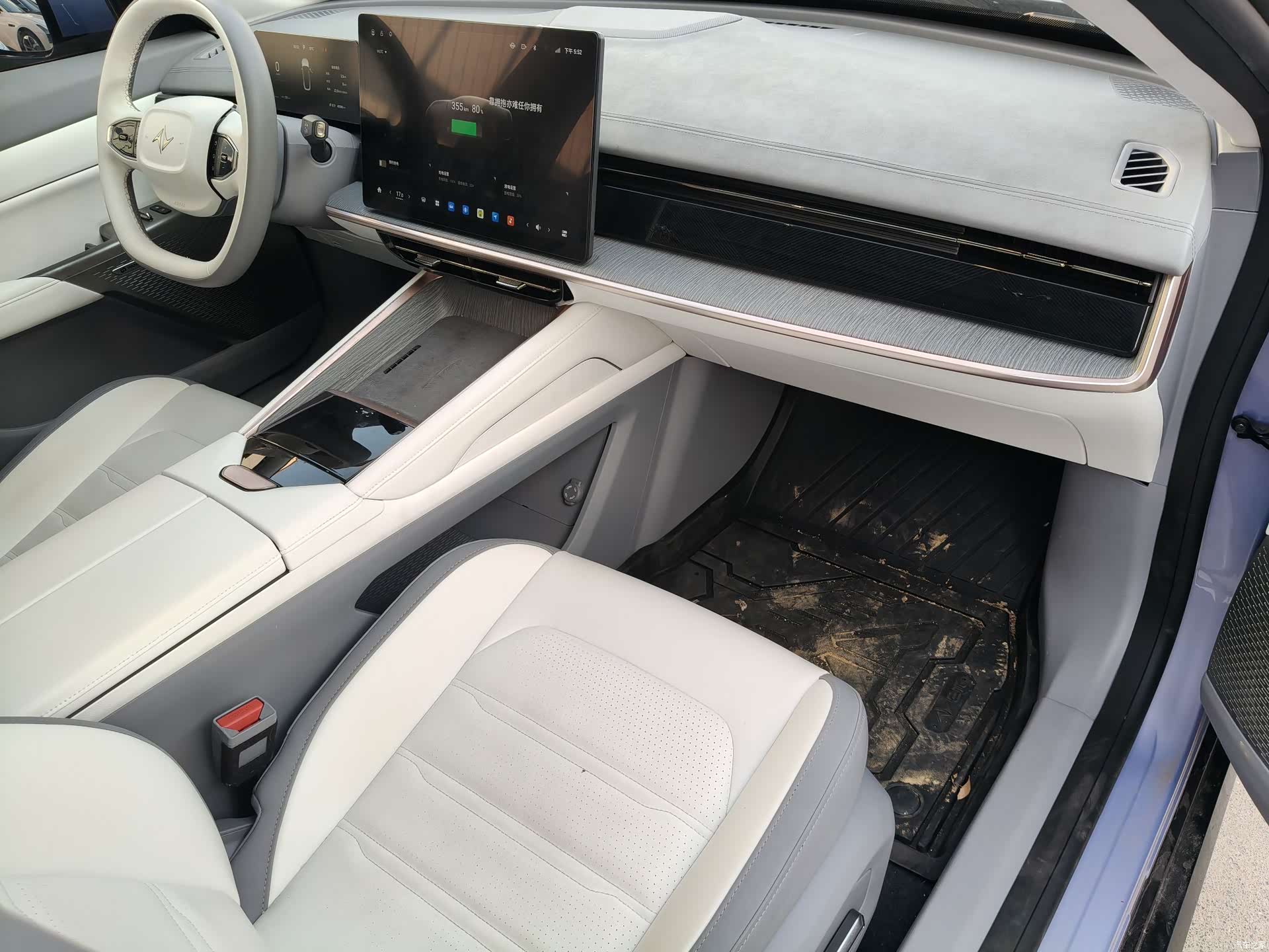 DongFeng eπ007, 2024 все фото