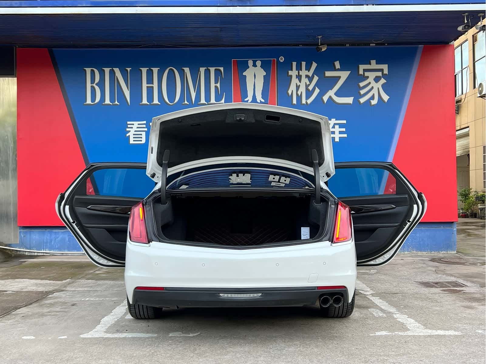 Cadillac CT6, 2017 9
