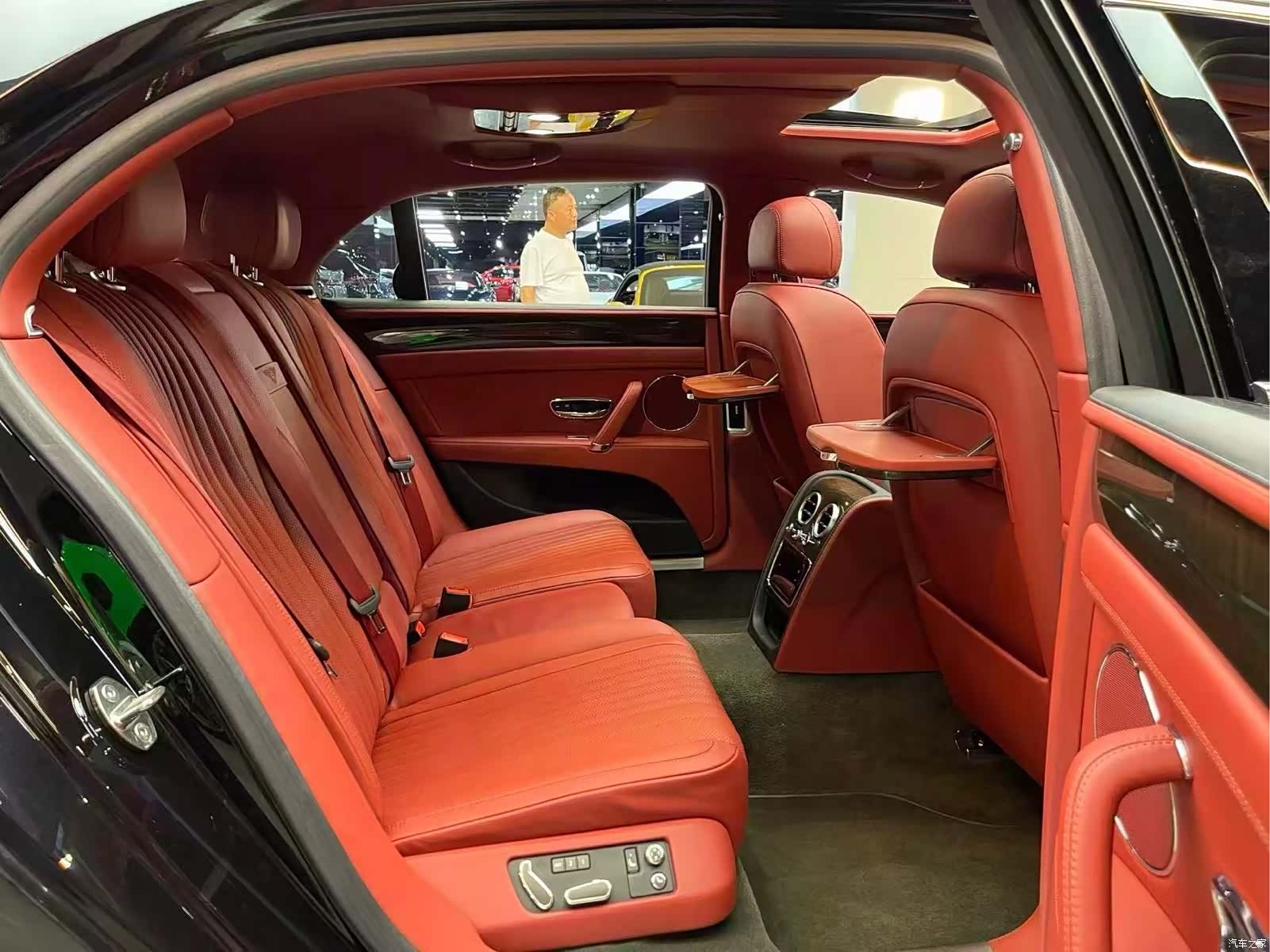 Bentley Flying Spur, 2018 16