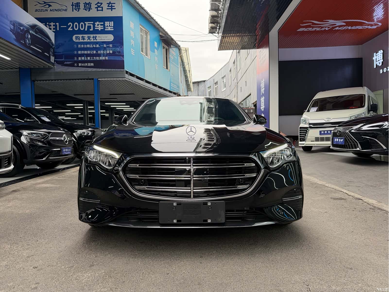 Mercedes-Benz E-Class, 2024 2