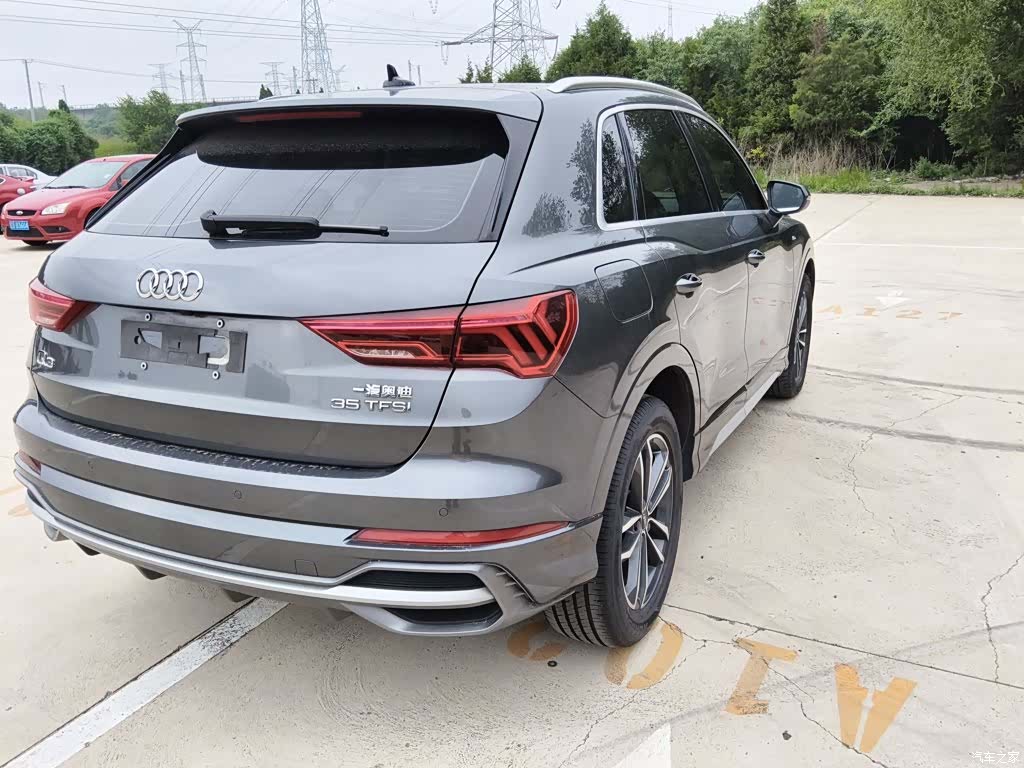 Audi Q3, 2022 7