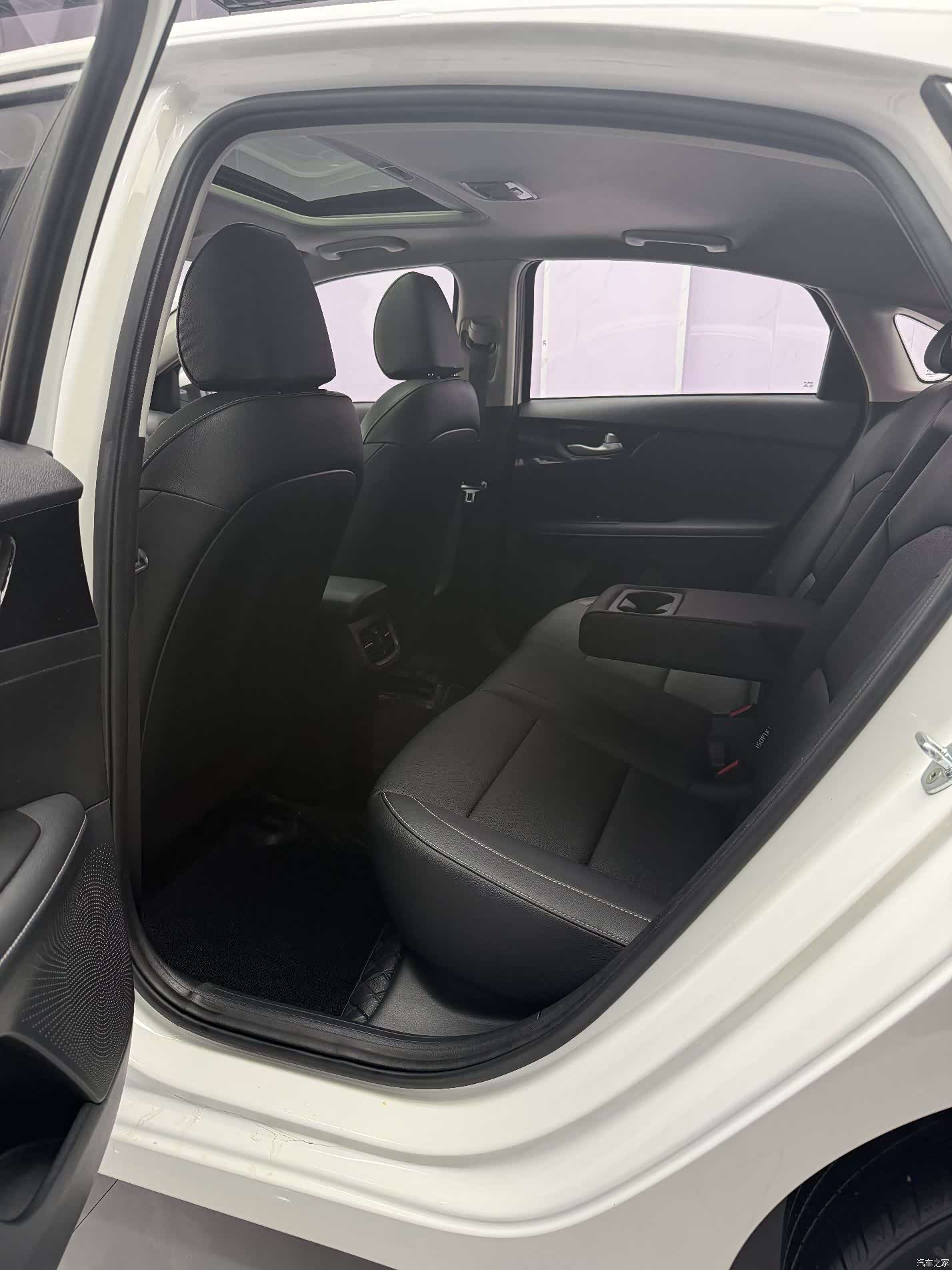 Kia K3, 2022 16