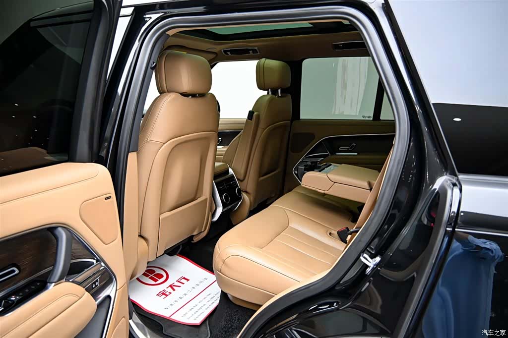Land Rover Range Rover, 2024 13