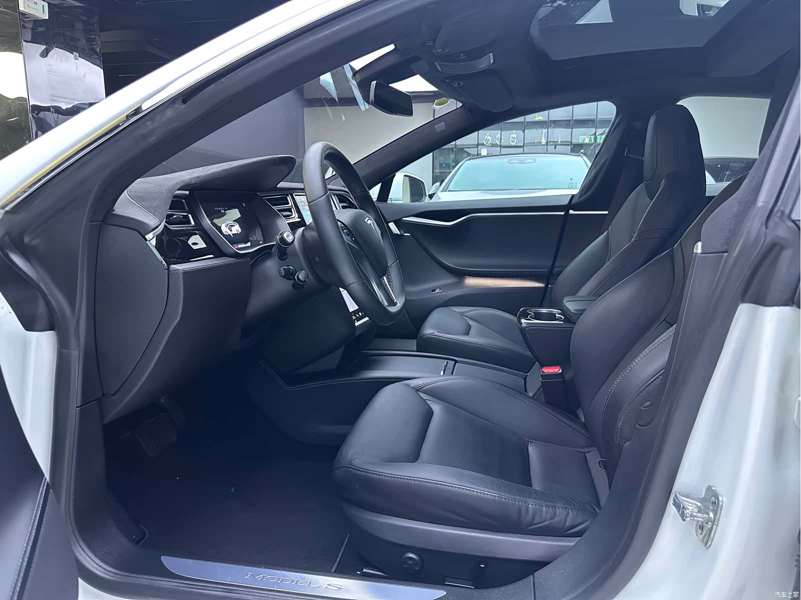 Tesla Model S, 2016 7