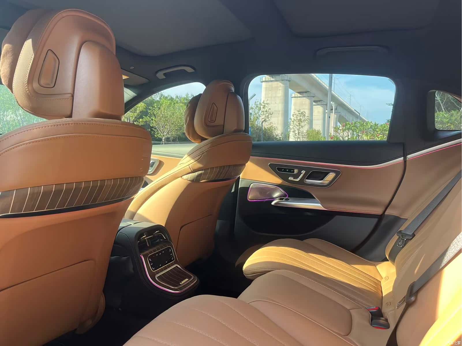Mercedes-Benz E-Class, 2026 6
