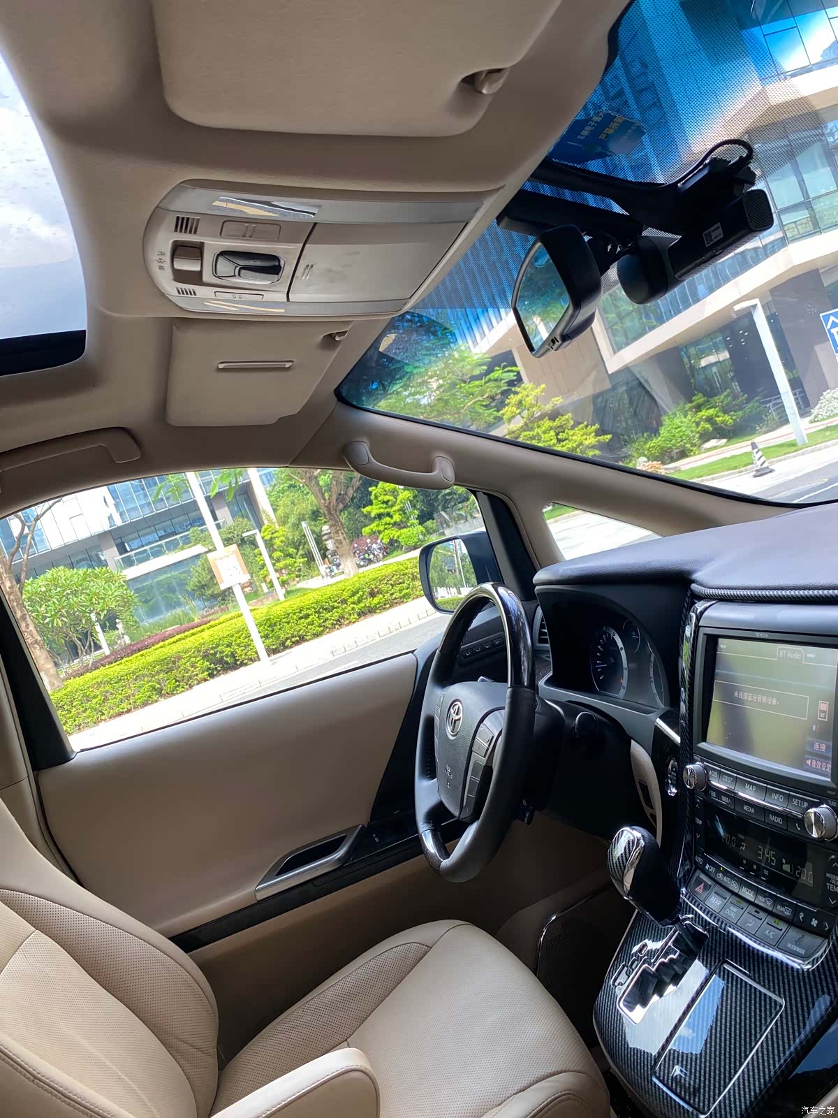 Toyota Alphard, 2012 20