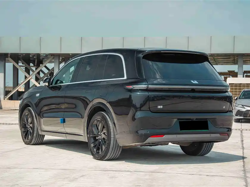 Li Auto Ideal L8
