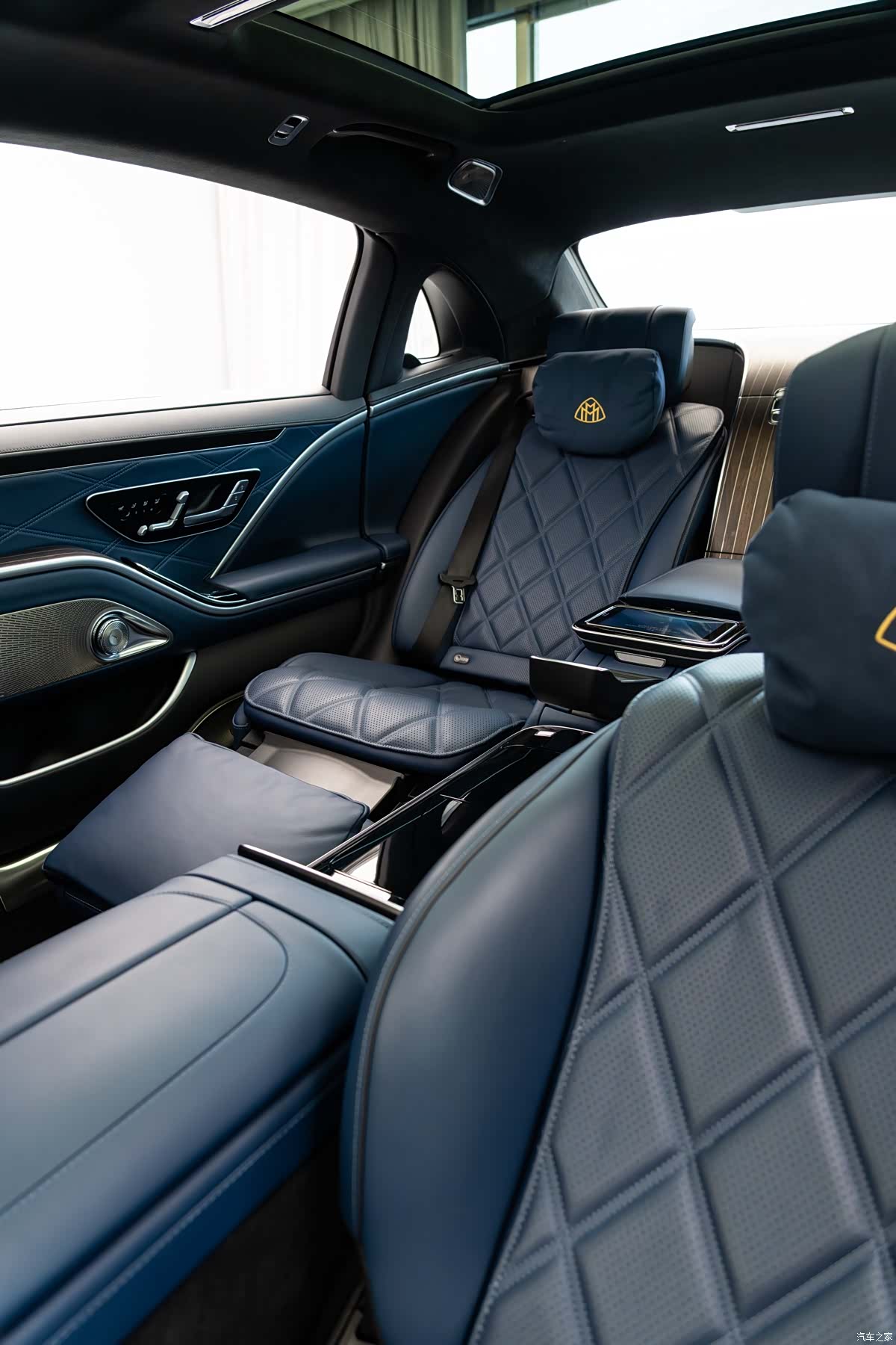 Maybach S-Class, 2023 19