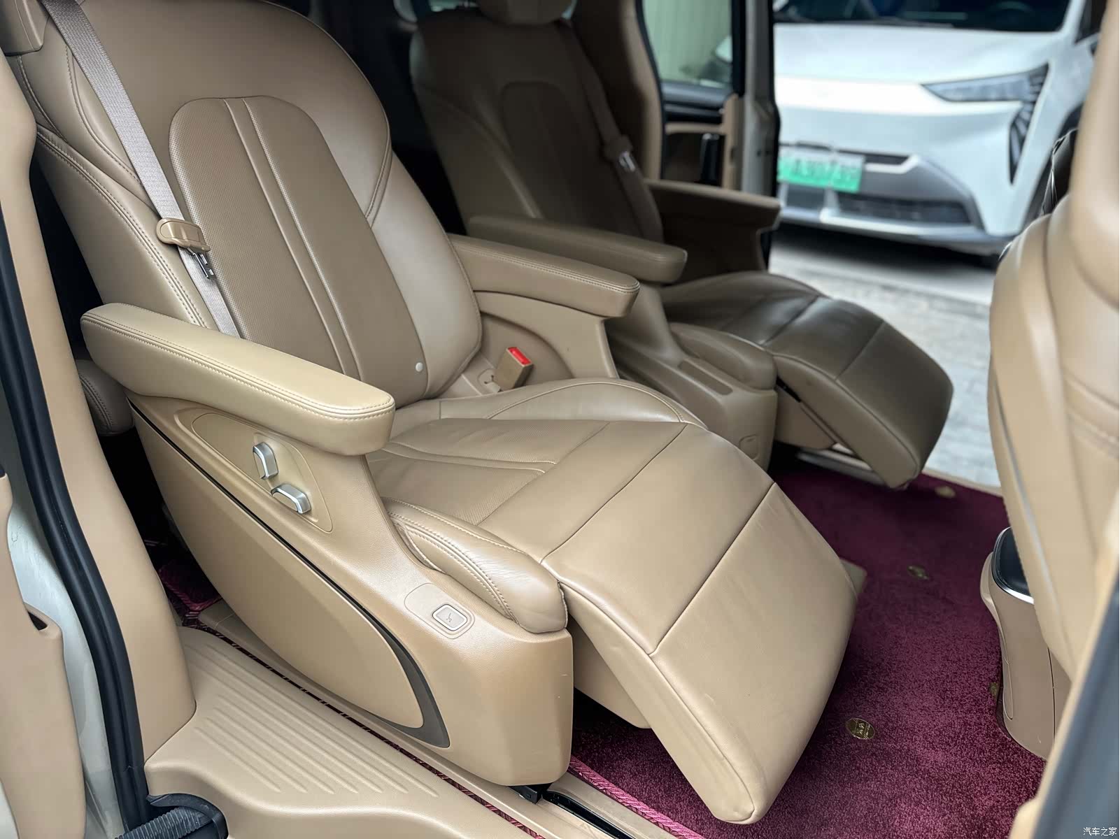 Buick GL8, 2020 6