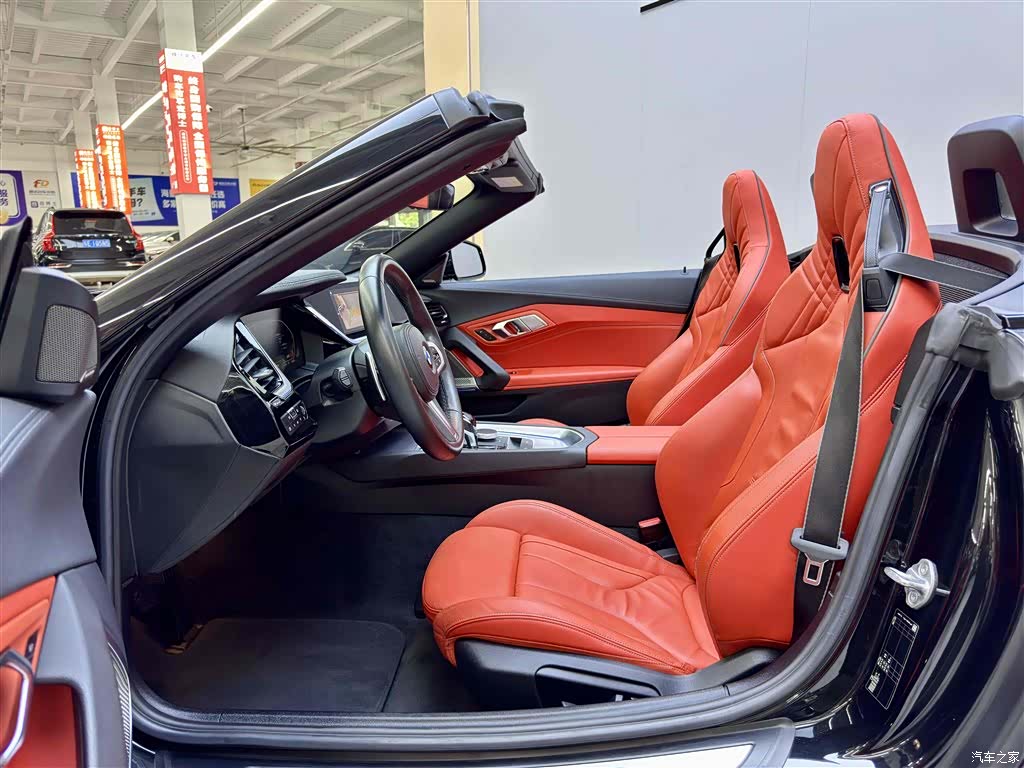 BMW Z4, 2019 все фото