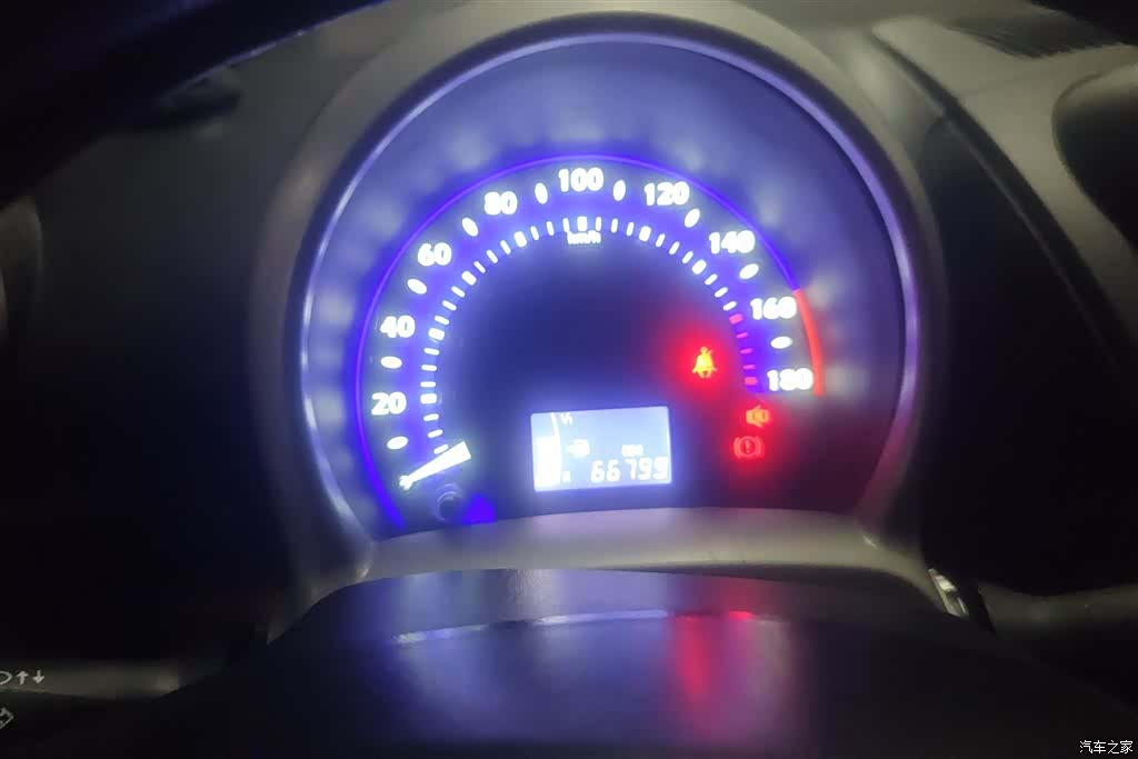 BYD F0, 2019 14