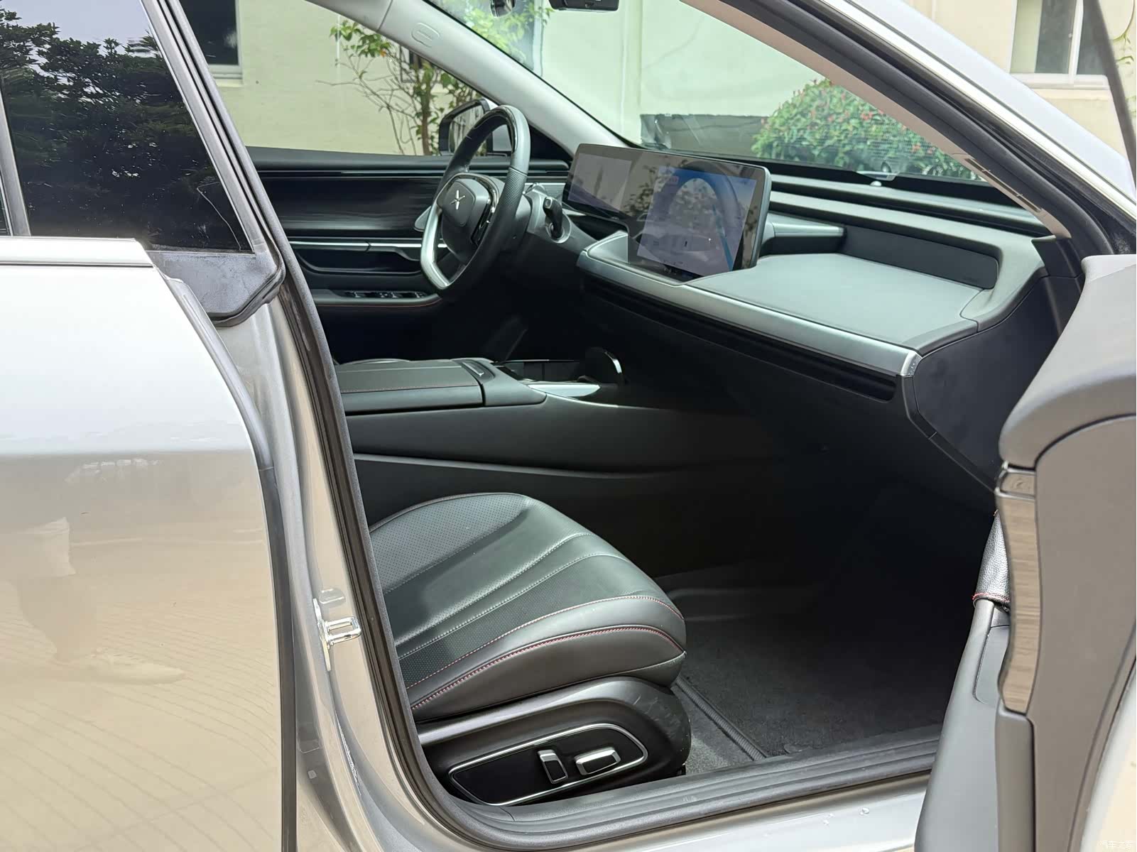 Xpeng P7, 2022 10