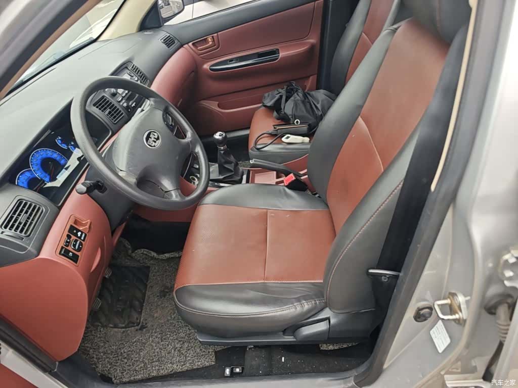 BYD F3, 2016 15