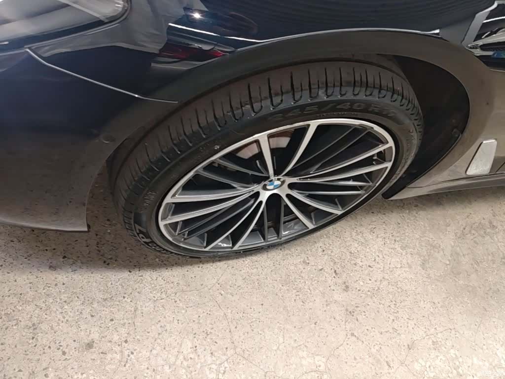 BMW 5 Series, 2023 23
