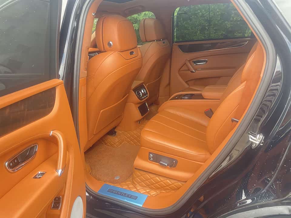 Bentley Tim Yue Bentley Tim Yue