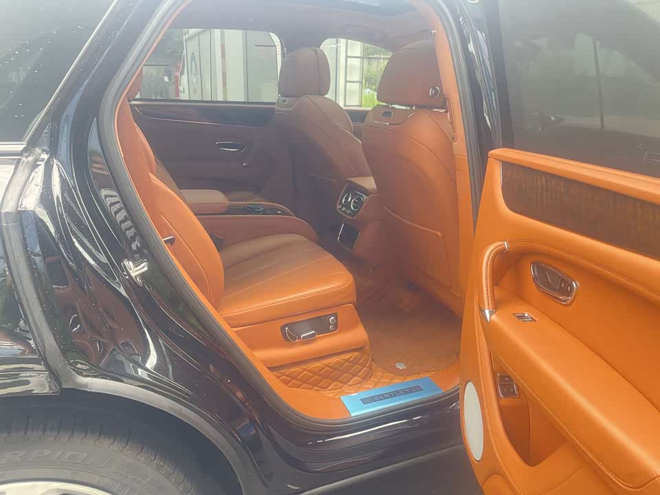 Bentley Tim Yue Bentley Tim Yue