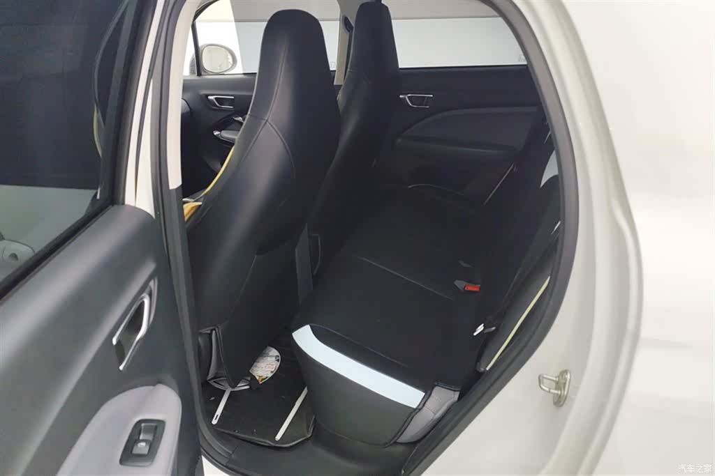 Leapmotor T03, 2025 11