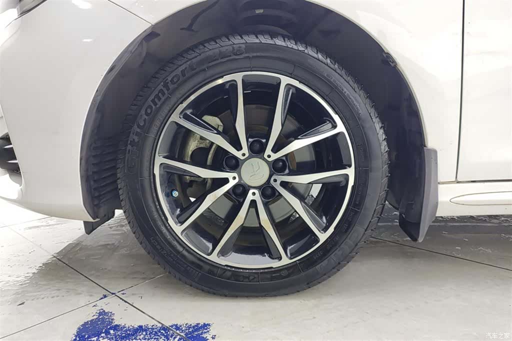 BYD Song, 2018 6
