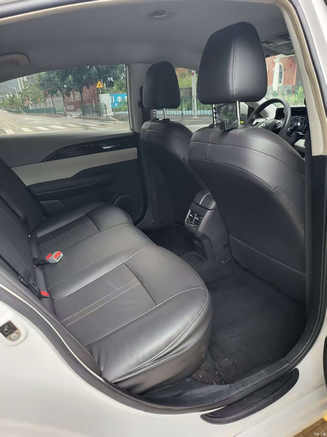 DongFeng E70, 2021 все фото