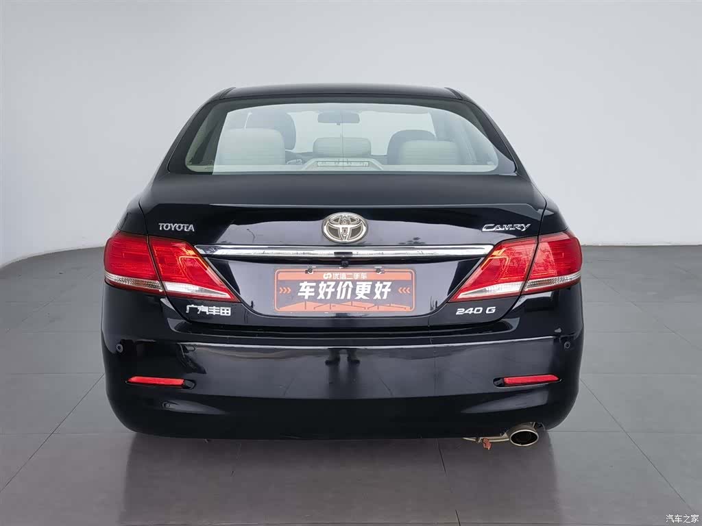Toyota Camry, 2011 4