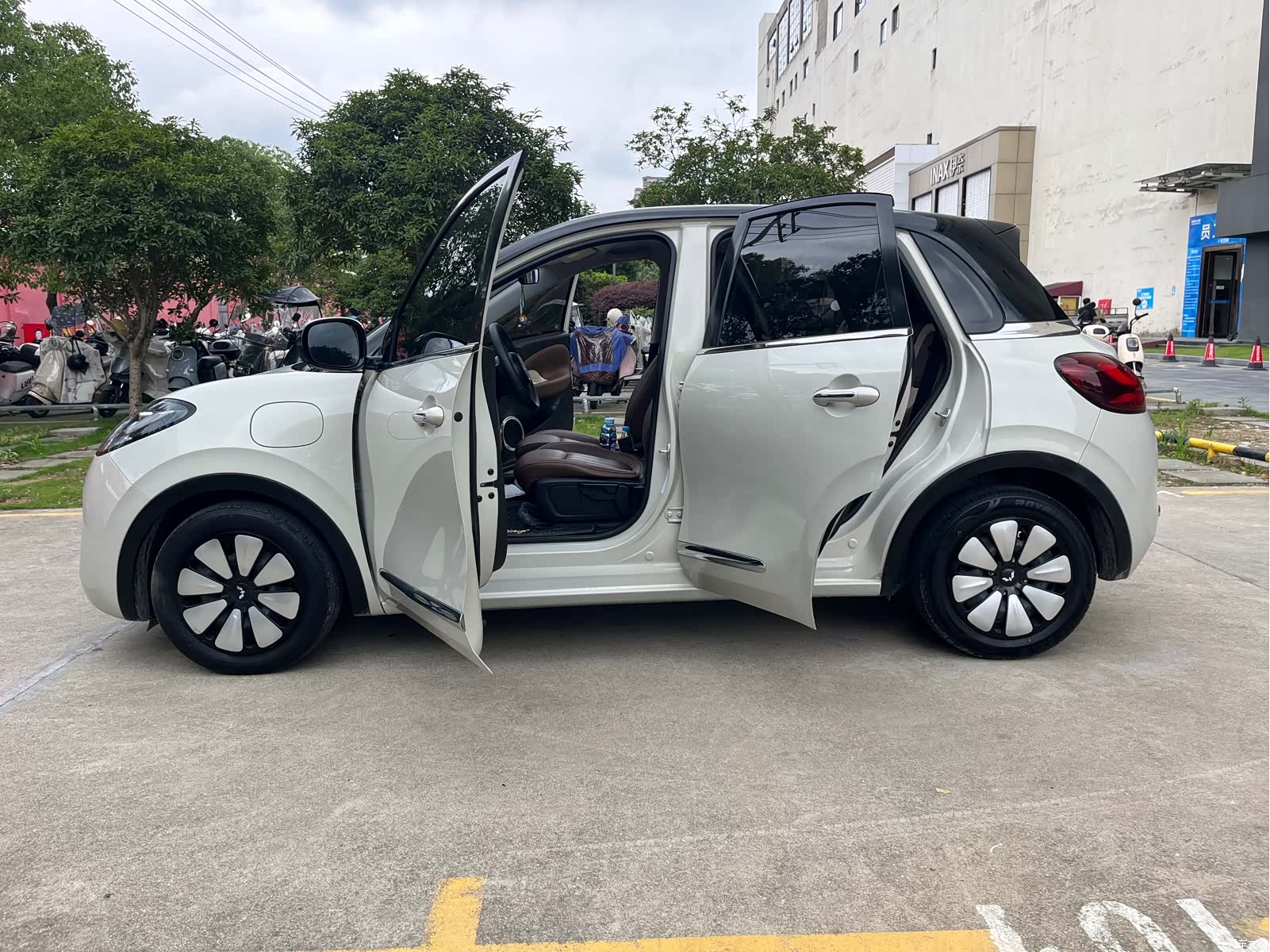 Wuling Bingo, 2023 16
