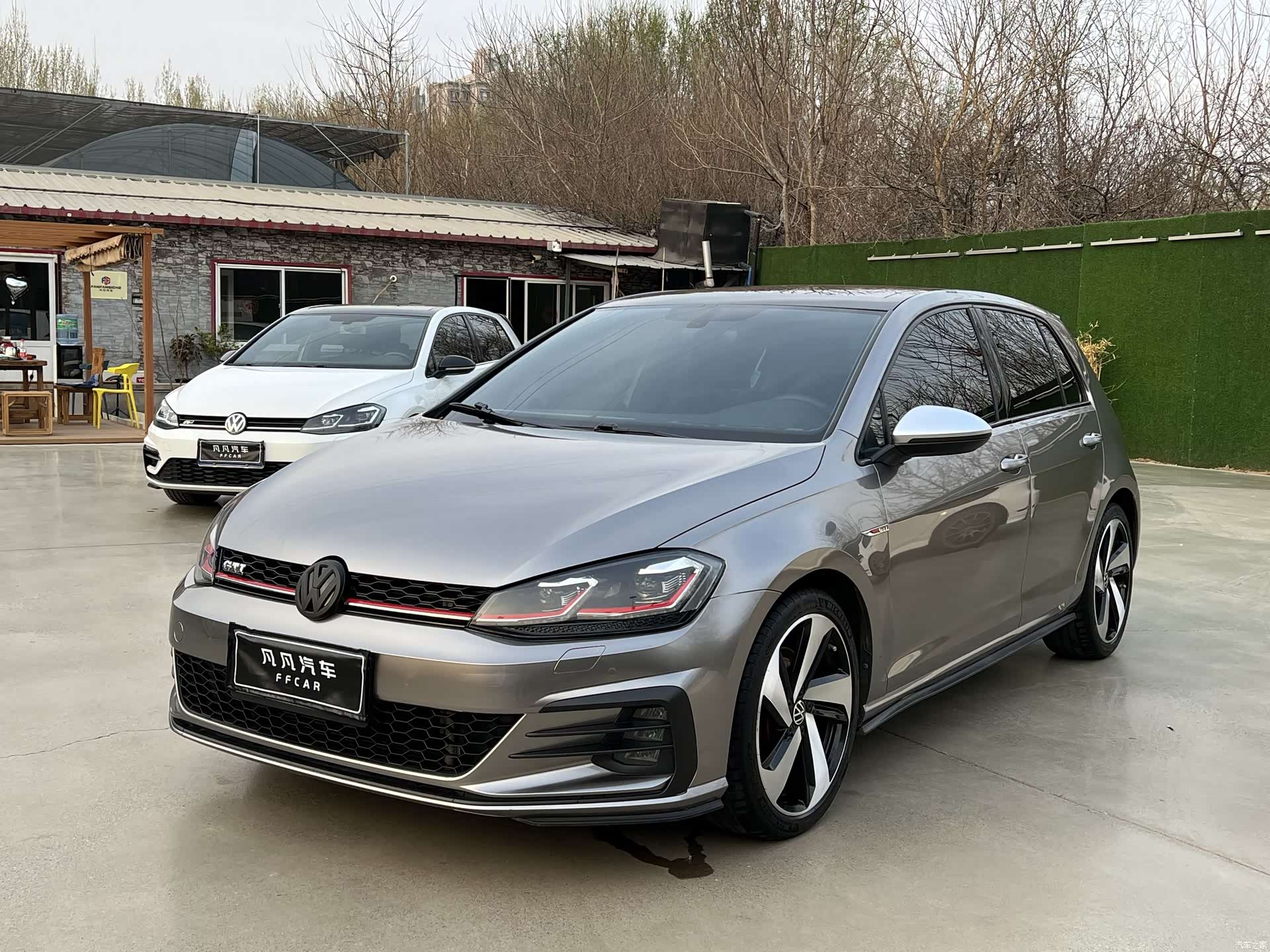Volkswagen Golf, 2019 1