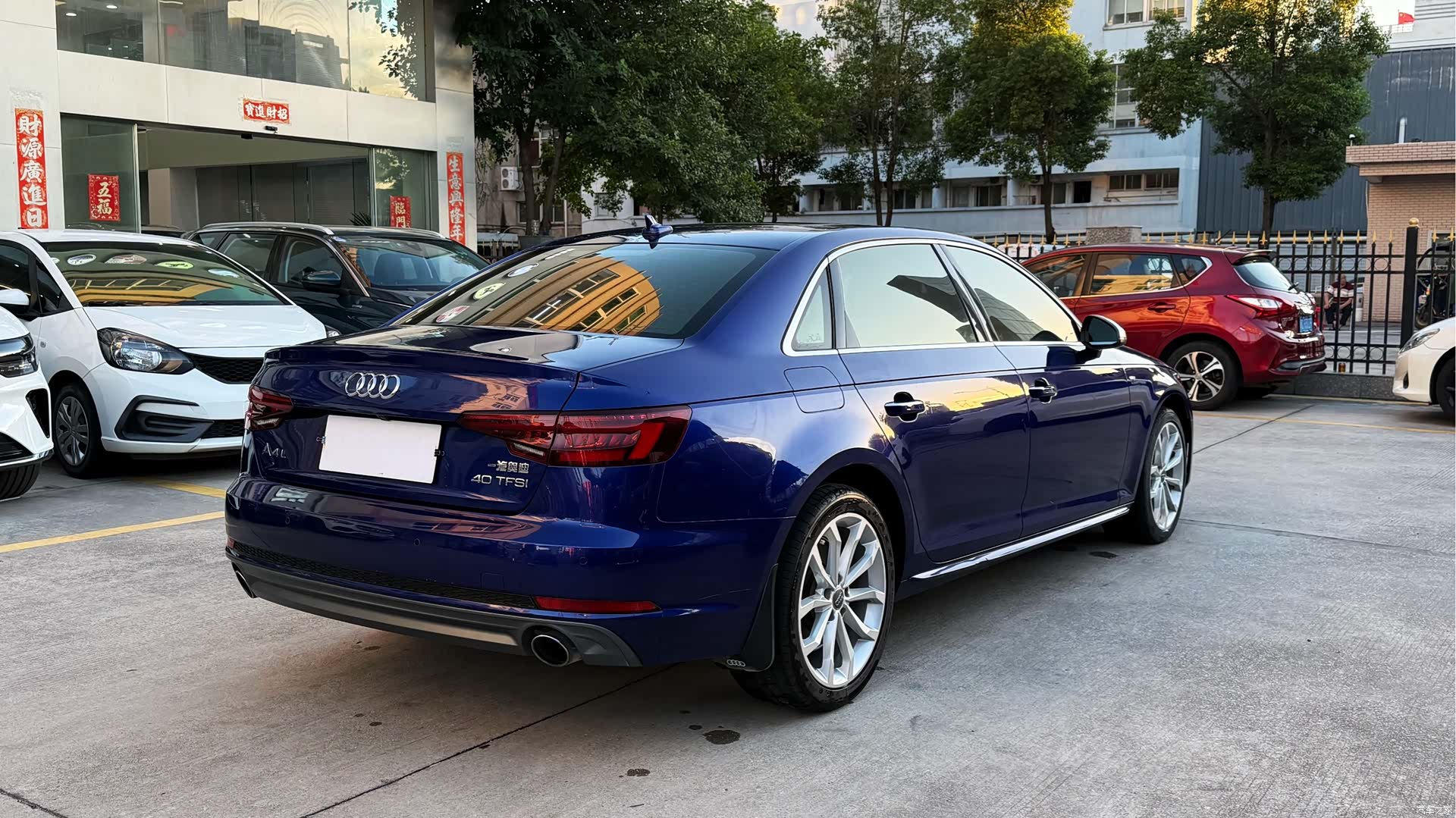 Audi A4L, 2018 6