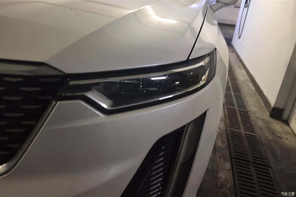 Cadillac XT6, 2021 все фото