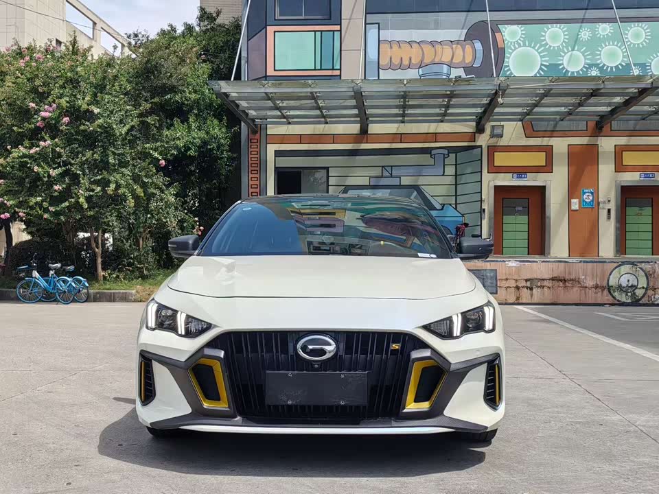 Trumpchi Shadow Leopard